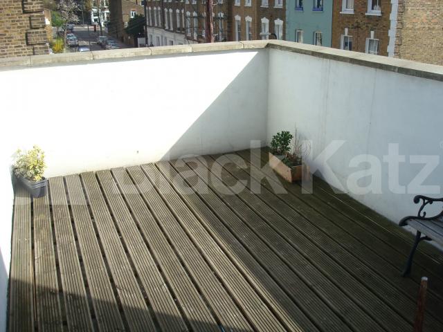 			NEW INSTRUCTION, 1 Bedroom, 1 bath, 1 reception Flat			 Leverton Street, Kentish Town